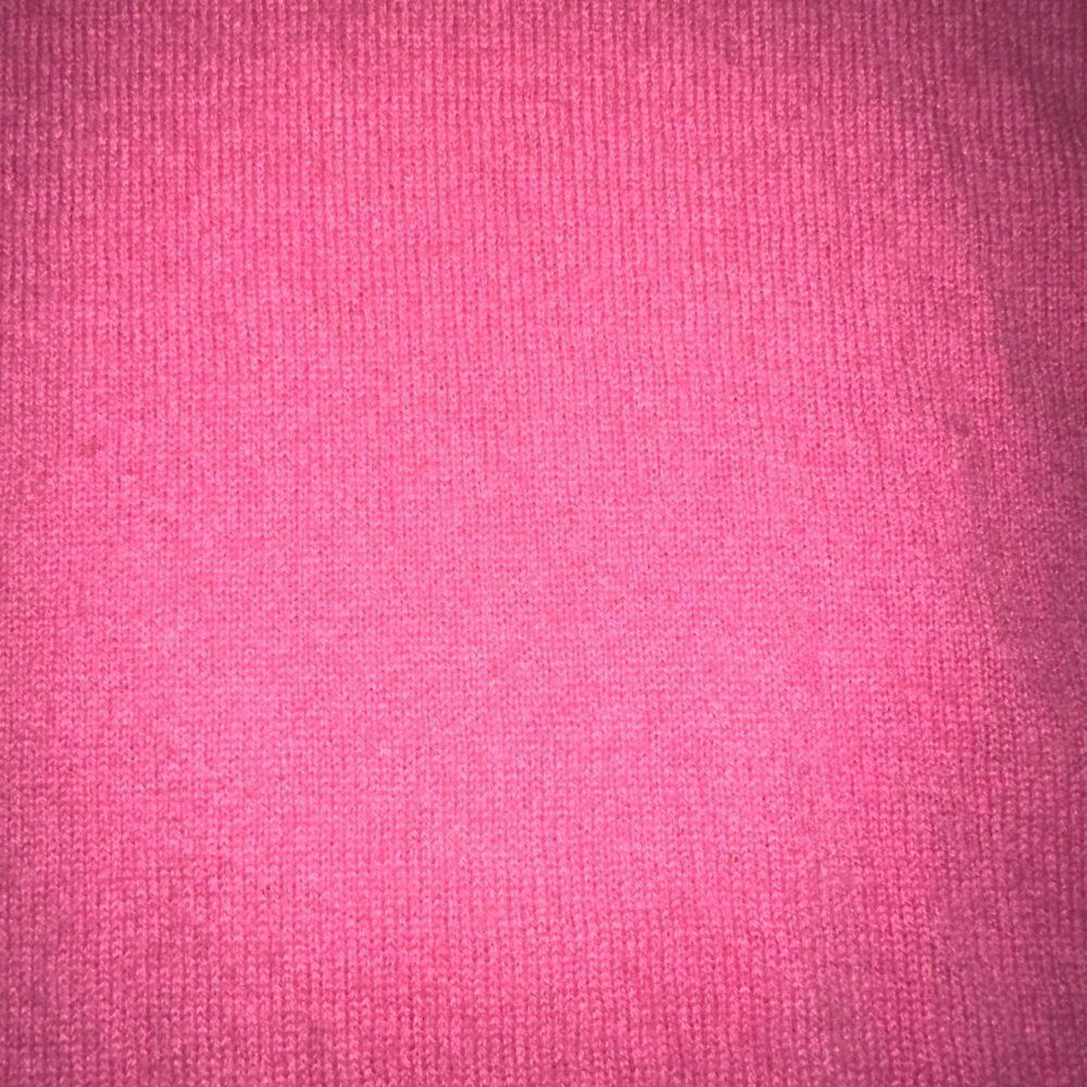 Tahari Pink Cashmere Crew - Picture 3 of 4